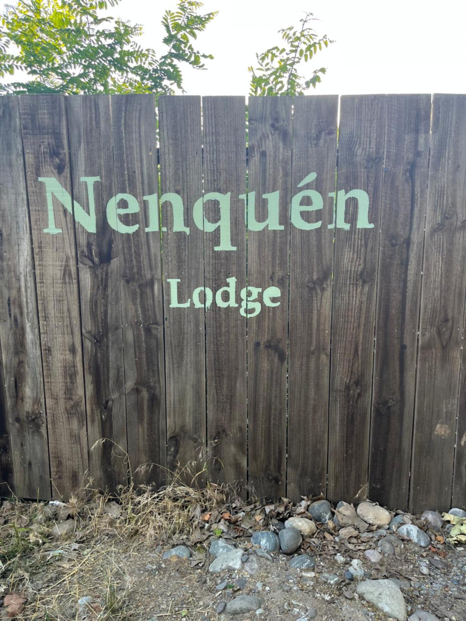 Nenquen Lodge Santa Cruz Eksteriør billede